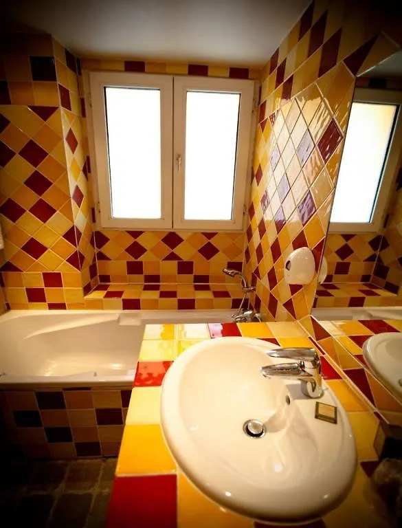 Hotel De La Tulipe Parigi