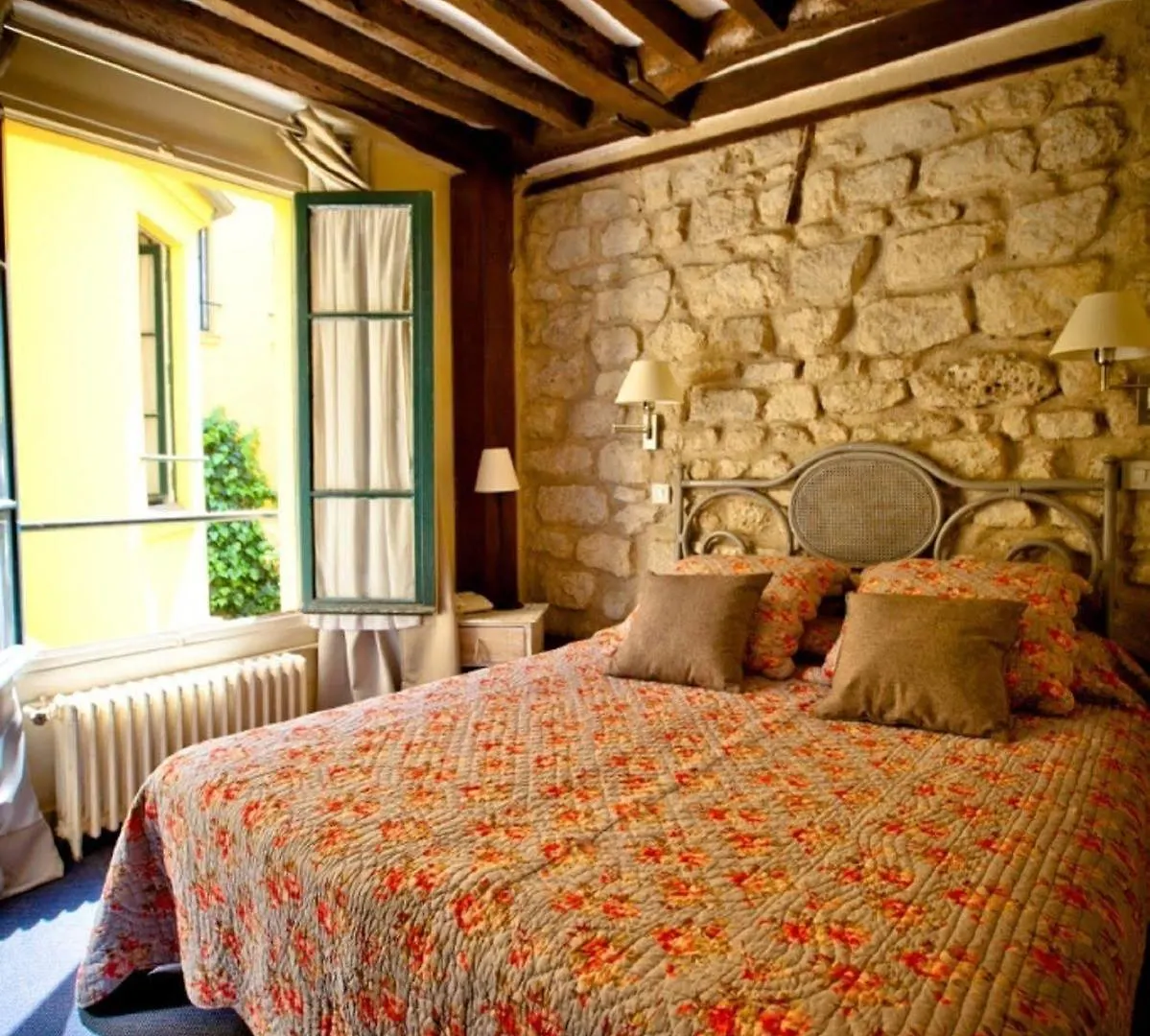 Hotel De La Tulipe 3*